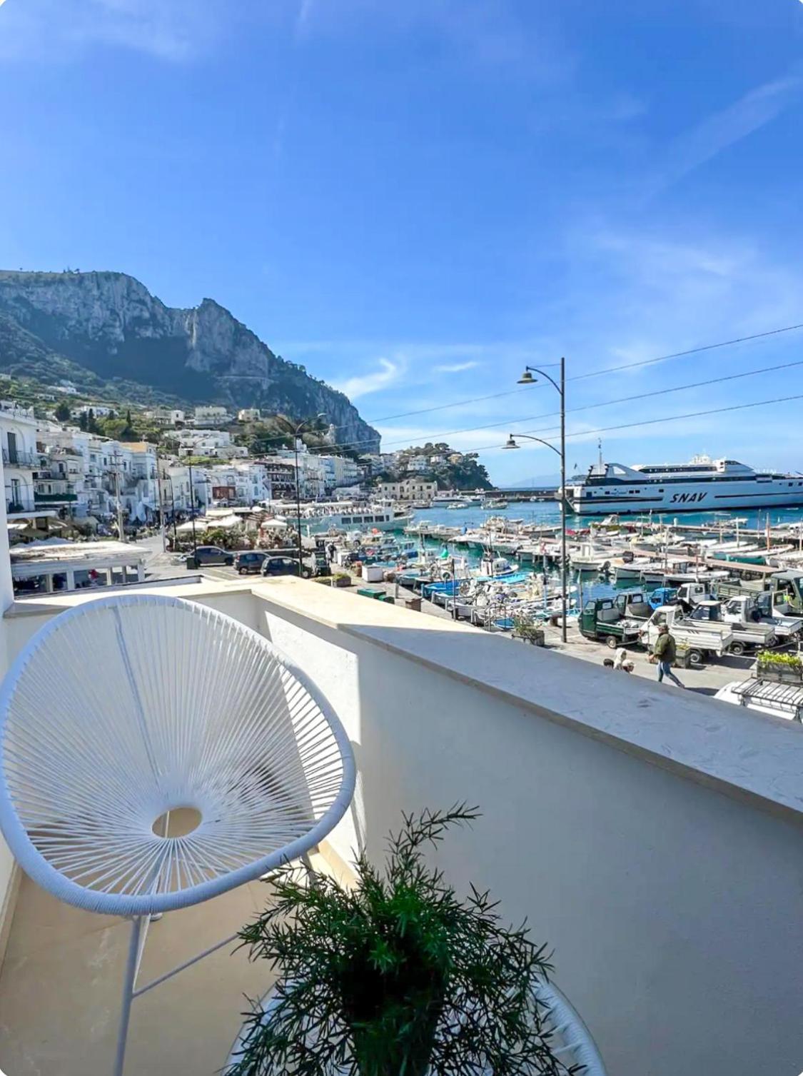 Serenas * Capri